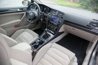 Test drive Volkswagen Golf VII: everything is within reach