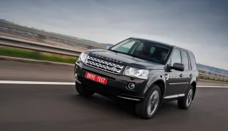 Міряємо калюжі оновленим кросовером Land Rover Freelander 2
