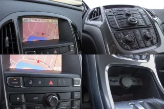 Спускаем с цепи четырёхдверку Opel Astra на седан Ford Focus