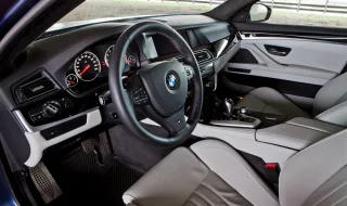 Рассматриваем с разных сторон спортседан BMW M5