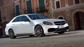 Шукаємо спільний знаменник у різних версій моделі Mercedes E-Class