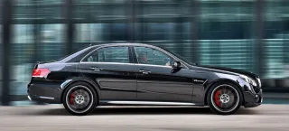 Шукаємо спільний знаменник у різних версій моделі Mercedes E-Class