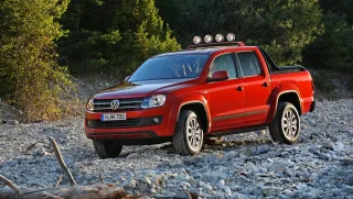 Розглядаємо спецверсії моделей Volkswagen Caddy та Amarok