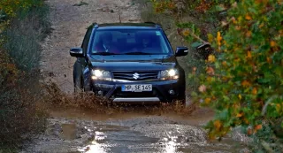 Straining our eyes, looking for something new in the Suzuki Grand Vitara SUV