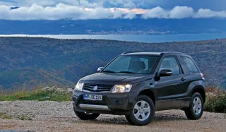 Straining our eyes, looking for something new in the Suzuki Grand Vitara SUV
