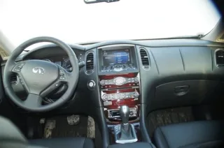 Женский взгляд на Infiniti EX25