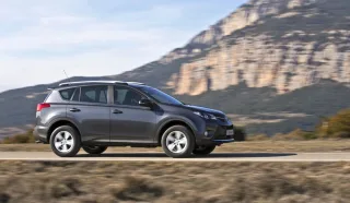 Констатуємо зміну статі у кросовера Toyota RAV4