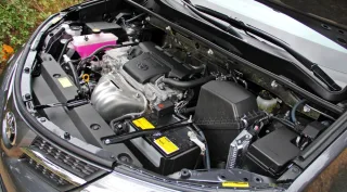 Констатуємо зміну статі у кросовера Toyota RAV4