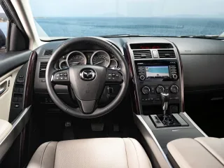 Обживаємось в оновленому кросовері Mazda CX-9