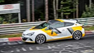 Реабилитируем хот-хэтч Opel Astra OPC на Нюрбургринге