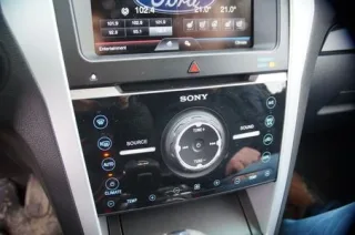 Приоткрываем двери в новом Ford Explorer