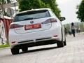 Змішуємо та збовтуємо преміум-хетчбеки Citroen DS5 і Lexus CT 200h