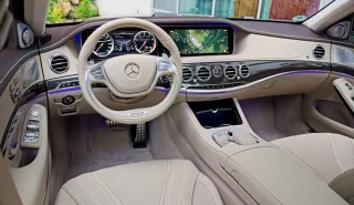 Roaring in the all-weather super sedan Mercedes S 63 AMG 4Matic