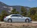 Roaring in the all-weather super sedan Mercedes S 63 AMG 4Matic