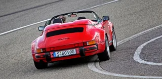 Відзначаємо 50-річчя Porsche 911 на 30 кадрах на секунду