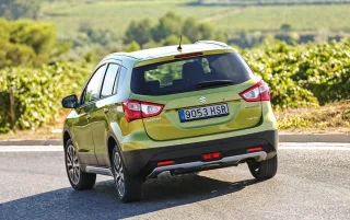 Assessing the versatility of the Suzuki SX4 S-cross crossover