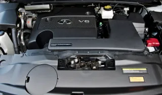 Подорожуємо країною семи вождів на Infiniti JX35