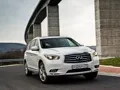 Подорожуємо країною семи вождів на Infiniti JX35