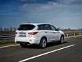 Подорожуємо країною семи вождів на Infiniti JX35