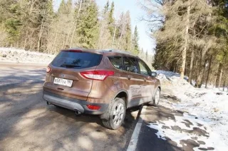 Тест Ford Kuga на підмосковному бездоріжжі