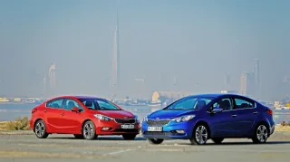 Подходим к Kia Cerato с вопросом о лучшем автo в мире
