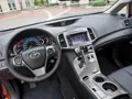 Weaving between classes in the Toyota Venza crossover