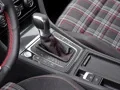 Хвалимо Volkswagen Golf GTI за прагнення бути всім і одразу