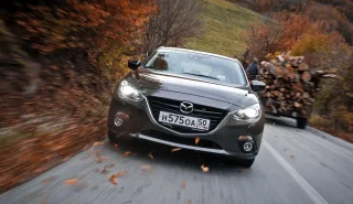 Выравниваем настроение в хэтчбеке Mazda3 нового поколения