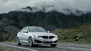 Шукаємо визначення великого туризму з хетчем BMW третьої серії