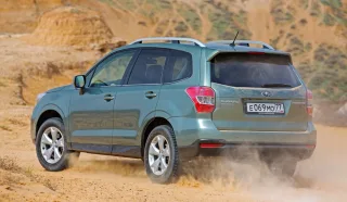 Розплутуємо родинні зв'язки кросовера Subaru Forester