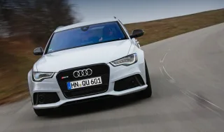 Наводимо шорох у тихому Мюнхені за кермом «заряджених» Audi