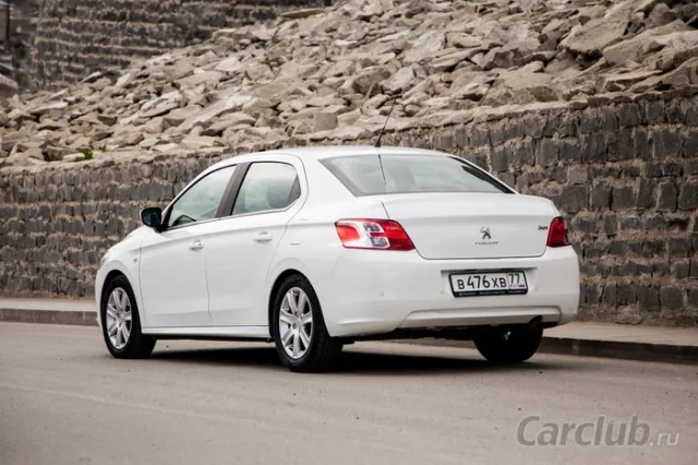 Peugeot 301