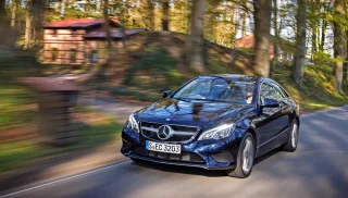 Обганяємо час на купе та кабріолеті Mercedes-Benz E-класу