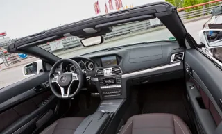 Обганяємо час на купе та кабріолеті Mercedes-Benz E-класу