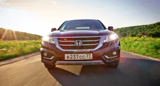 Дивимось, на що сподіваються японці з моделлю Honda Crosstour