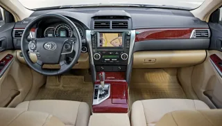 Выясняем, что лучше — Honda Accord или Toyota Camry