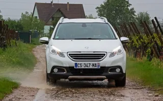 Помножуємо на чотири міський кросовер Peugeot 2008