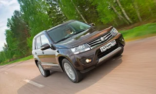 Відзначаємо чотири ювілеї в компанії повнопривідників Suzuki