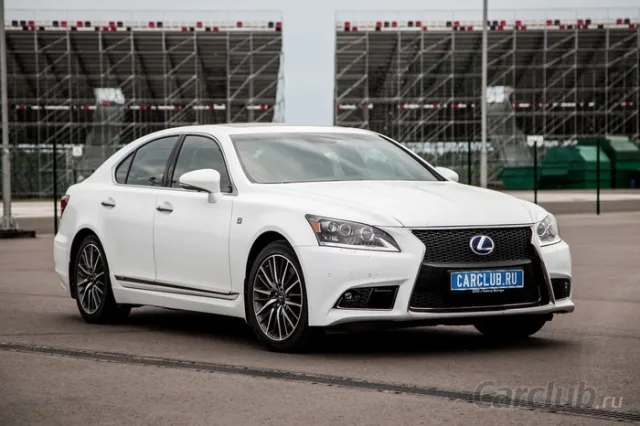 Lexus LS 600h