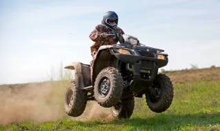 Відзначаємо чотири ювілеї в компанії повнопривідників Suzuki