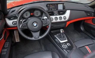 Закриваємо сезон родстерами BMW Z4 та Mercedes SLK