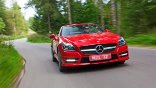 Закриваємо сезон родстерами BMW Z4 та Mercedes SLK