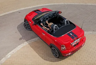 От души трясёмся в двухдверке Mini Cooper S Roadster