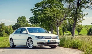 We portray underground oligarchs in a Volkswagen Phaeton sedan