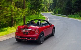 От души трясёмся в двухдверке Mini Cooper S Roadster