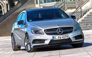 Стріляємо дуплетом Mercedes-Benz A 45 AMG і CLA 45 AMG