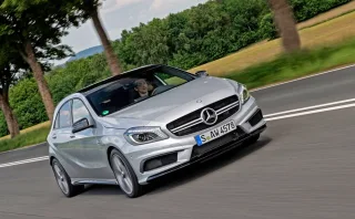 Стріляємо дуплетом Mercedes-Benz A 45 AMG і CLA 45 AMG
