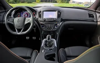 Delving into the changes of the restyled Opel Insignia model