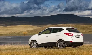 Вдивляємось у нові очі кросовера Hyundai ix35
