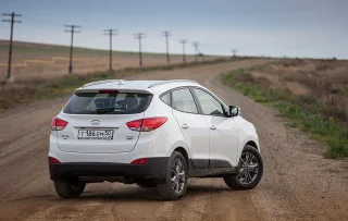 Вдивляємось у нові очі кросовера Hyundai ix35